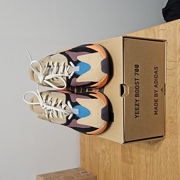 Yeezy Boost 700 Enflame! - Picture 2 of 10